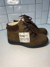 Cosyfeet Moose boots. womans size 8 NWT