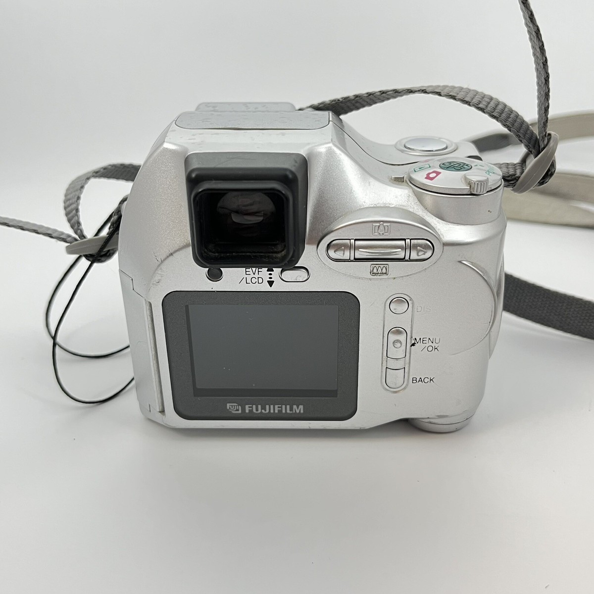 Fujifilm FinePix 2800 Zoom 2.0MP Digital Camera 6x Optical Zoom