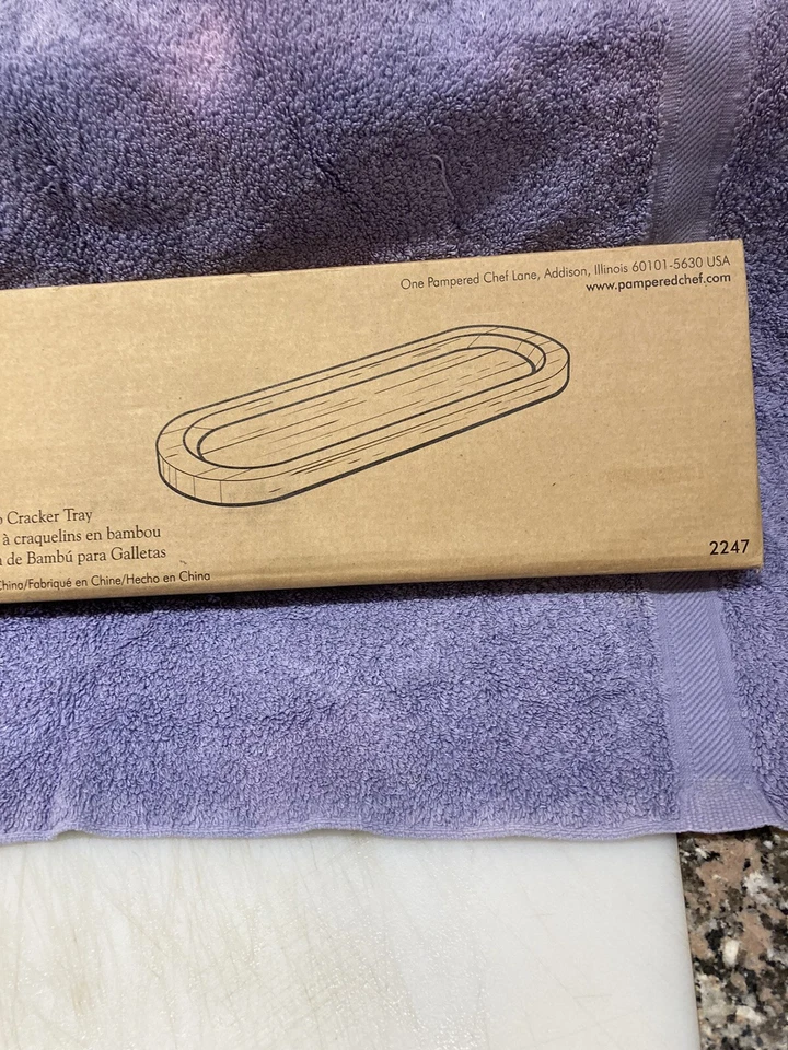 PAMPERED CHEF Bamboo Cracker Tray #2247 - RETIRED brand, new inbox! - Image 4 of 4