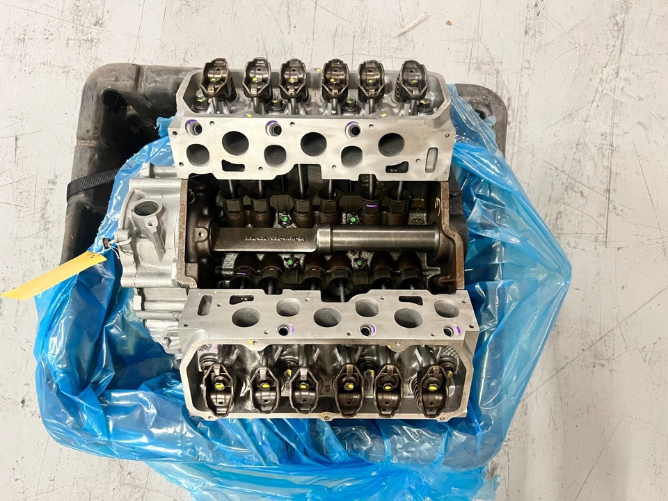 Cabezales de aluminio para motor Ford 3,8 L / 232 cid Essex V6 carrocería de hierro (incluye bomba de aceite) Foto 4 de 4