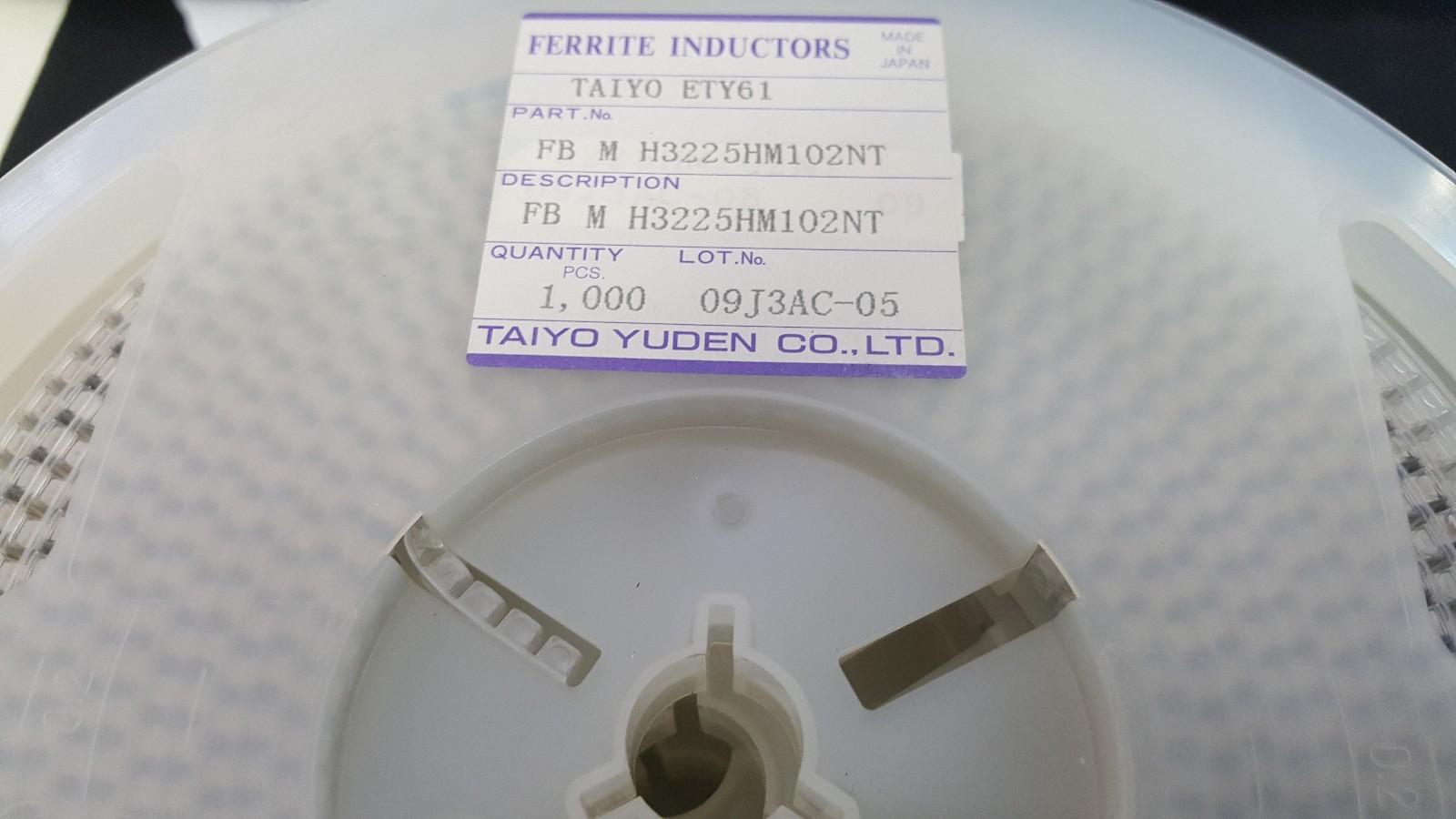 50x TAIYO YUDEN FBMH3225HM102NT , SMD FERRITE BEAD 1 KOhm 100MHz 2A