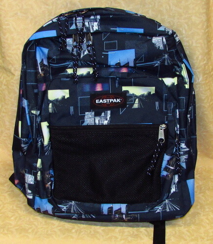 ZAINO EASTPAK 38 litri PINNACLE colore C55 fantasia SHAPES BLUE cod.24349 |  eBay