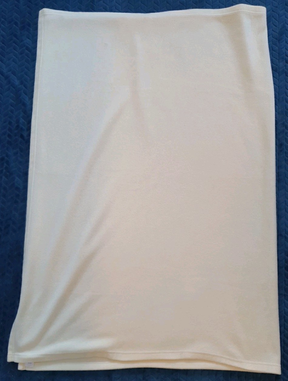 Mothercare yellow lemon Fleece Blanket  120x155cm Cot