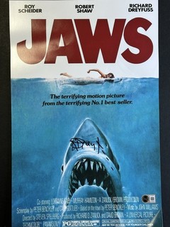 Richard Dreyfuss Signed 11x17 Jaws 50th Anniversary Photo AUTO BAS Beckett