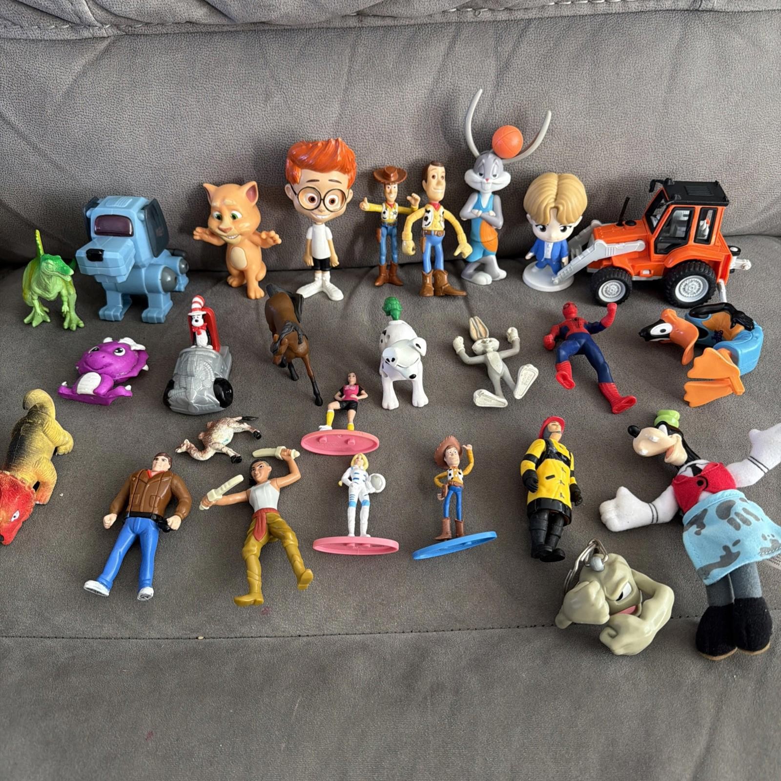Action Figures  25 Pcs Disney Marvel Etc