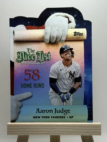 Topps 2025 Holiday The Nice List Insert Card MNL-3 Aaron Judge New York Yankees