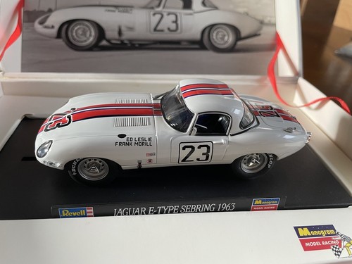 1963 Revell Slotcar 08394 Jaguar E-Type Sebring Limited Edition 1/32 - Picture 3 of 11