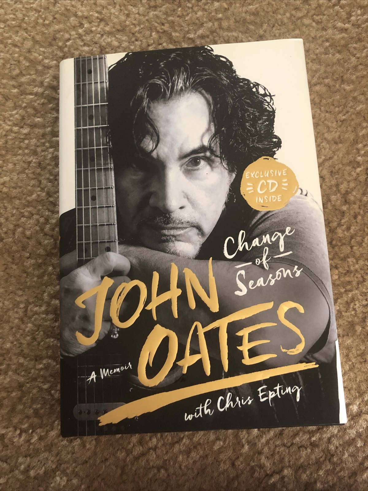 Change of Seasons A Memoir by Chris Epting and John Oates (2017