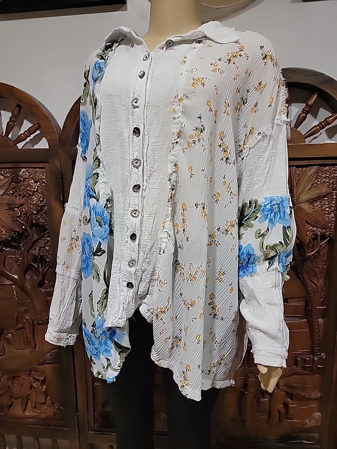 POL Oversized Patchwork Raw Edge Mixed Patterns B… - image 8