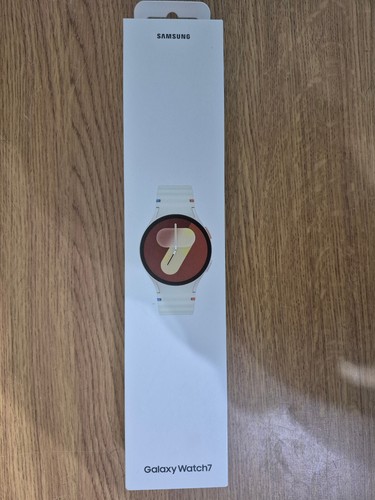 Samsung Galaxy Watch7 40MM Cream Brand New Unopened