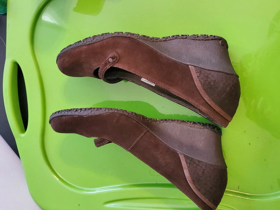 Zapatos informales de vestir Merrell marrón sin cordones con tacón de cuña para mujer talla 11 Foto 4 de 4