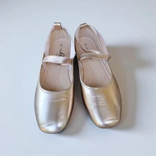 SOLE MATES Gold Metallic Whimsy Ballerina Flats Size 9