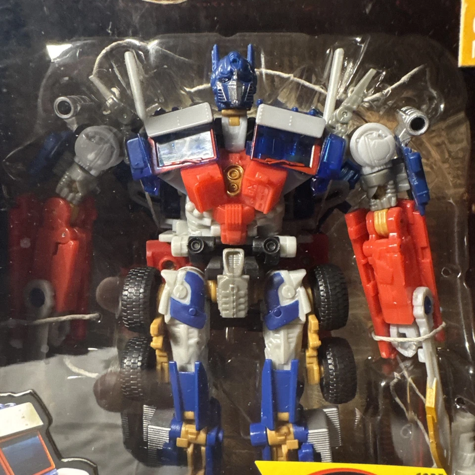 *2010 RARE*🔥Transformers Hunt For The Decepticons BATTLE BLADES OPTIMUS PRIME🔥 - Image 3 of 4