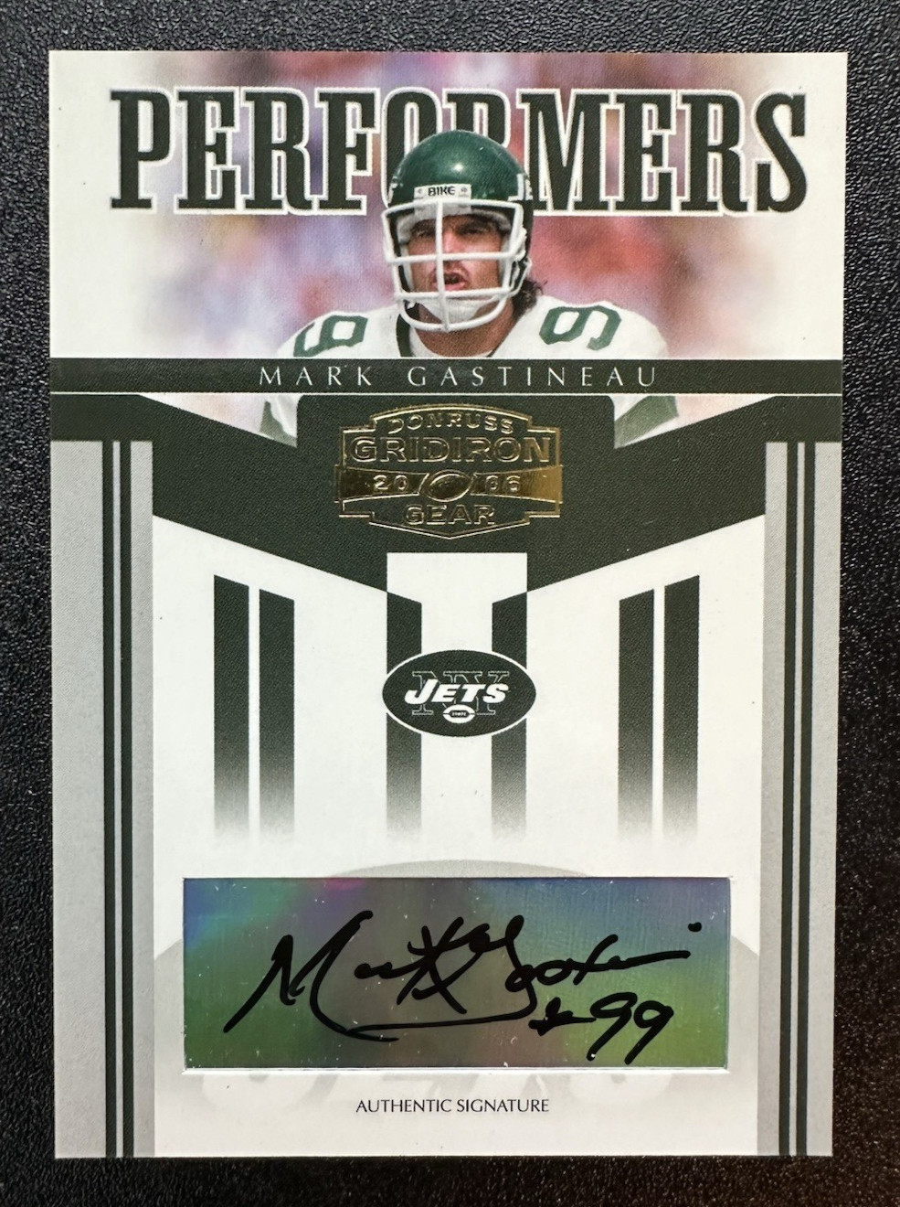 2006 Donruss Gridrion Gear MARK GASTINEAU Autographed/Signed Card--JETS--13/35
