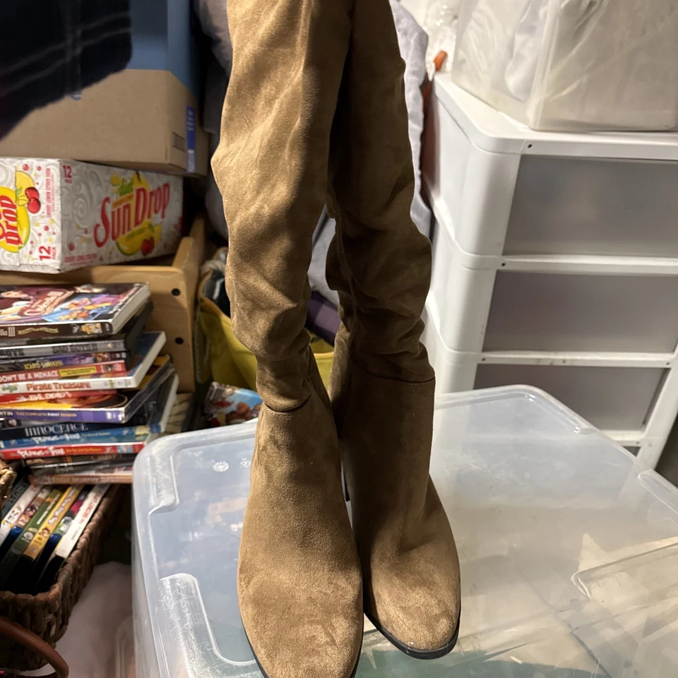 Forever 21 Botas para Mujer Sobre la Rodilla Imitación Gamuza Tacón Bloque Marrón NUEVAS ~ Talla 8 Foto 2 de 4