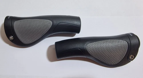 Ergon Fahrradgriffe GP1 / GP10 ergonomische Lenkergriffe  Gr. S+L schwarz/grau