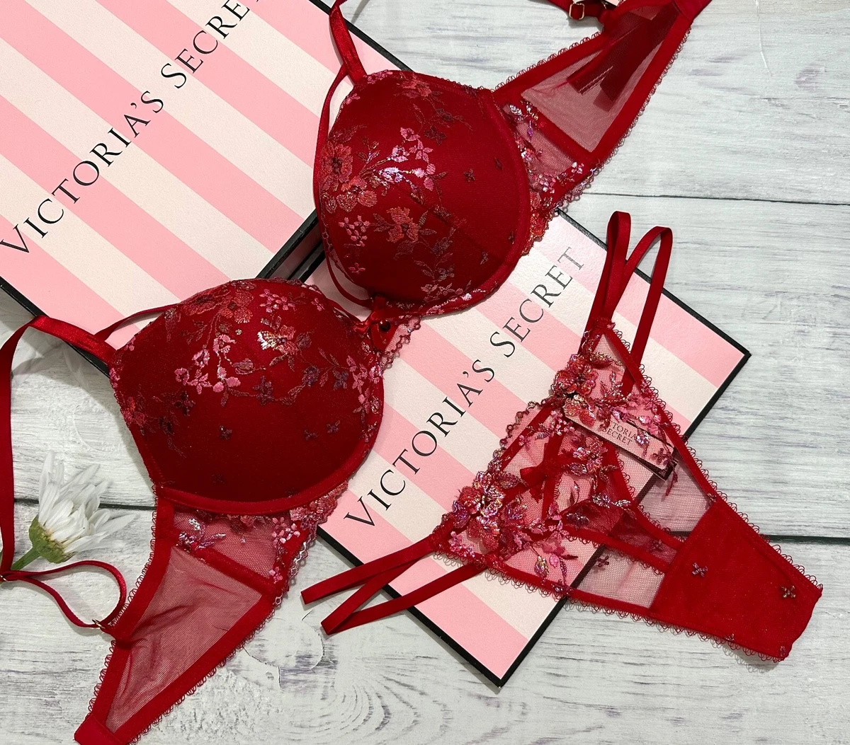 Victoria's Secret Shine Strappy Sexy Allure Lace Push Up Bra Thong Set  Lurex Red