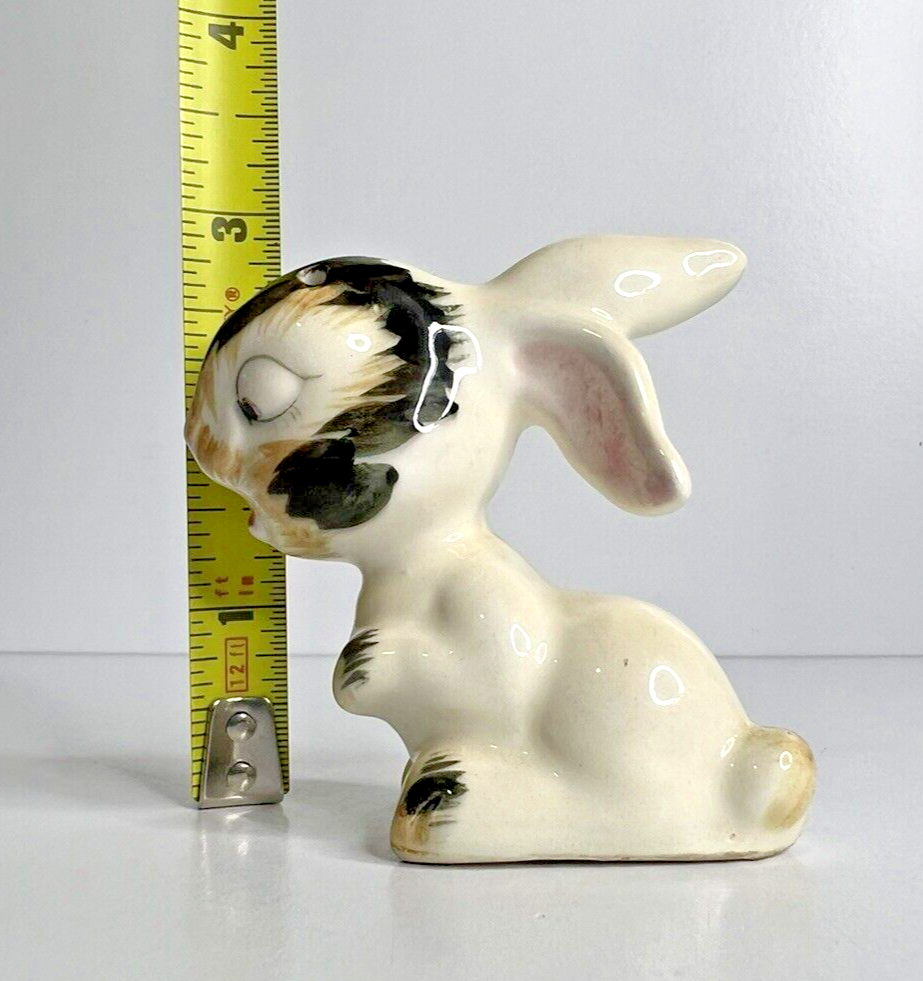 Vintage Bunny Rabbits Salt & Pepper Shakers Japan Anthropomorphic ...