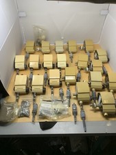 Parts Lot Of 20 Ohmeda Vacuum Regulators With Spare Parts/fittings/knobs/gaskets