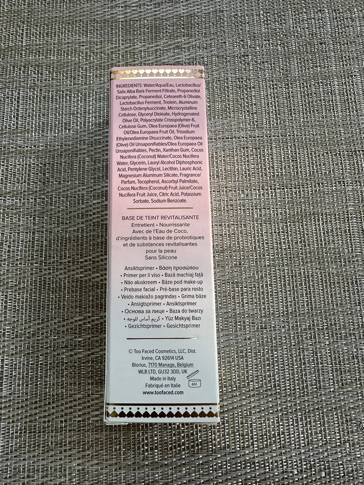 Too Faced Hangover Replenishing Face Primer 40ml Full Size - Image 3 of 4