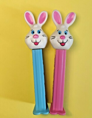 Osterhase PEZ Süßigkeiten Spender Set - Blau & Rosa Hasen
