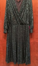 New $218 Tahari Size 14 Emerald Green Sequin Dress Cruise or date night ready!