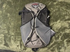 Osprey Daylite Hiking Outdoors Multi Pocket Backpack Black Gray Medium Size