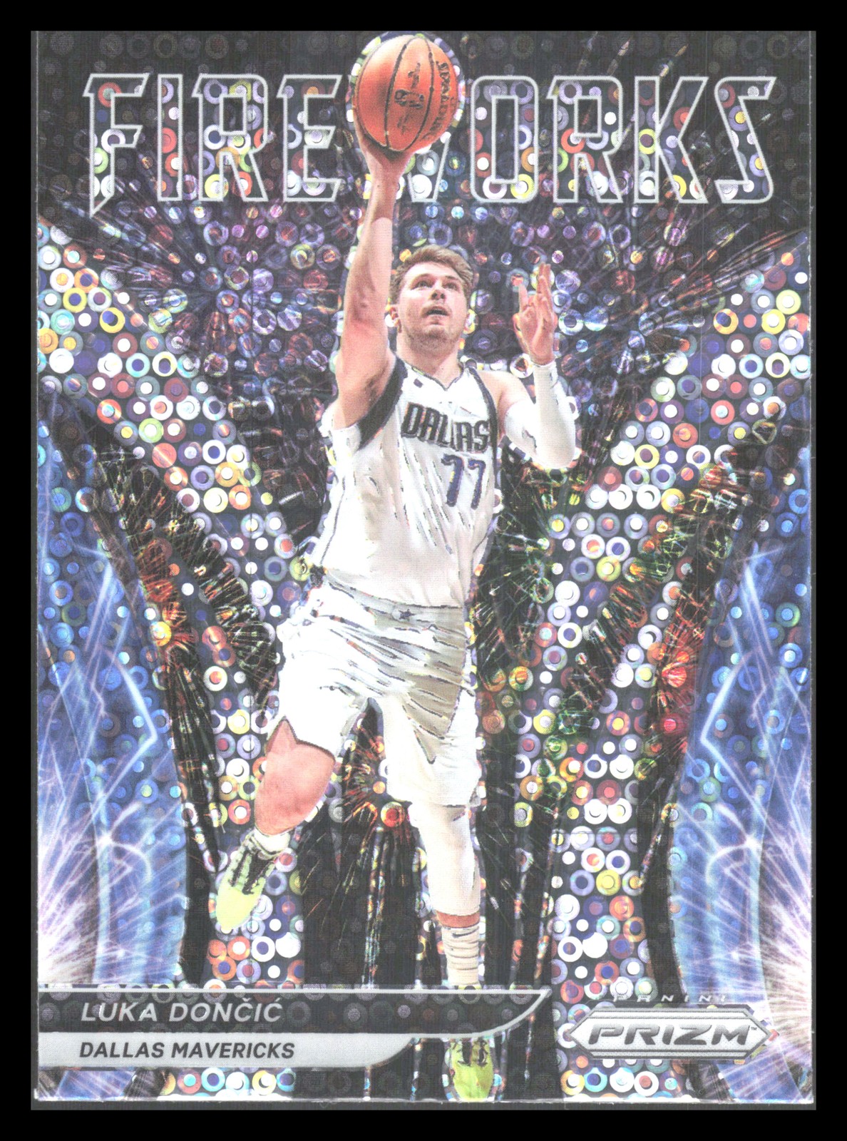 2021-22 Panini Prizm #4 Luka Doncic Fireworks Fast Break