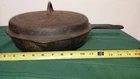 Vintage Griswold  Cast Iron Skillet With 1099 Lid Can't Read Size Please See Add