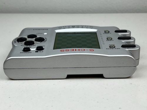 RadioShack E-Chess In Box With Manual Electronic Handheld Portable Game 60-2845 - Picture 11 of 21
