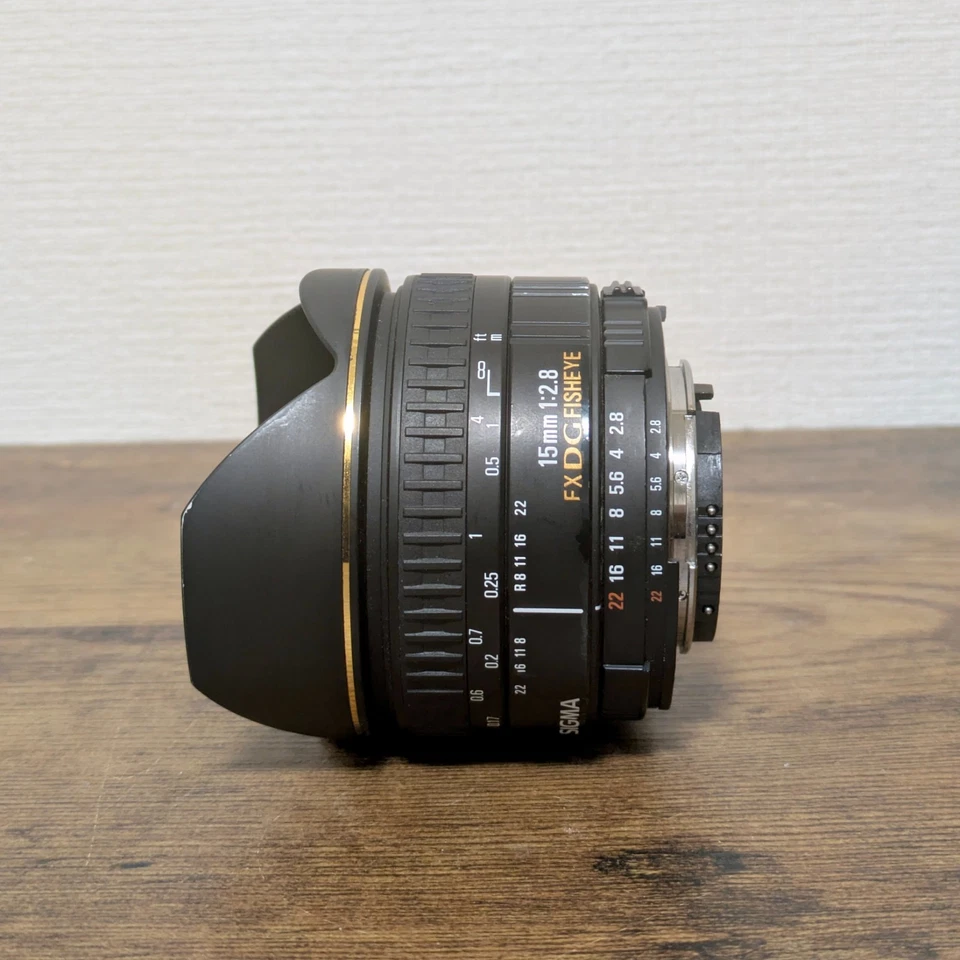 Sigma EX DG Fisheye 15mm f/2.8 Lens for Canon EF • Tested Ex+3 - Image 3 of 4