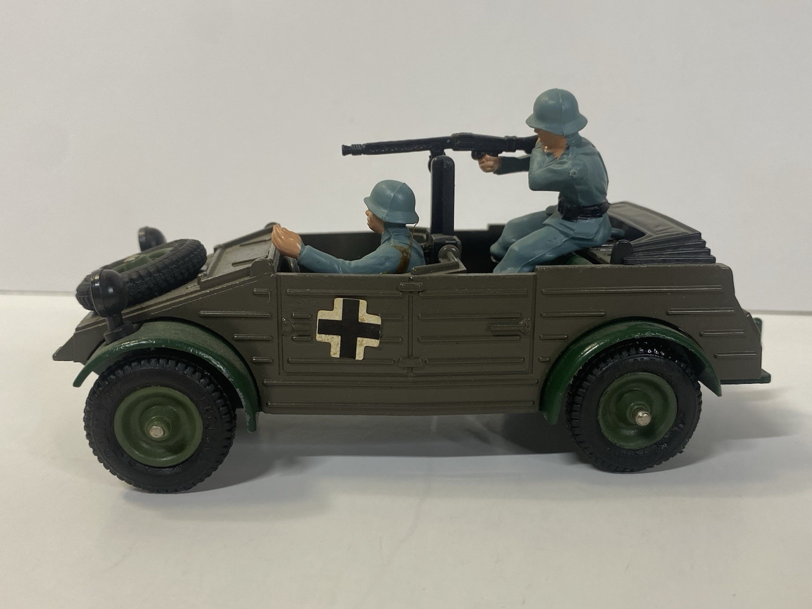 Picture 1 of 24