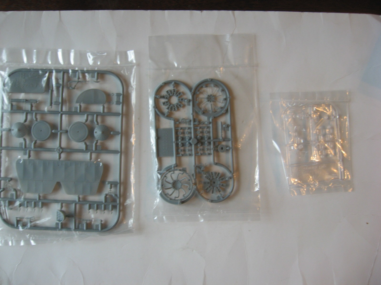 WINGNUT WINGS--SOPWITH PUP RNAS--COMPLETE IN OPENED BOX WITH EXTRAS--FREE SHIP