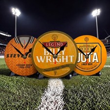 Novelty Beer Mat Clock Handmade Gift For Wolves Fans Wanderers Man Cave Home Bar