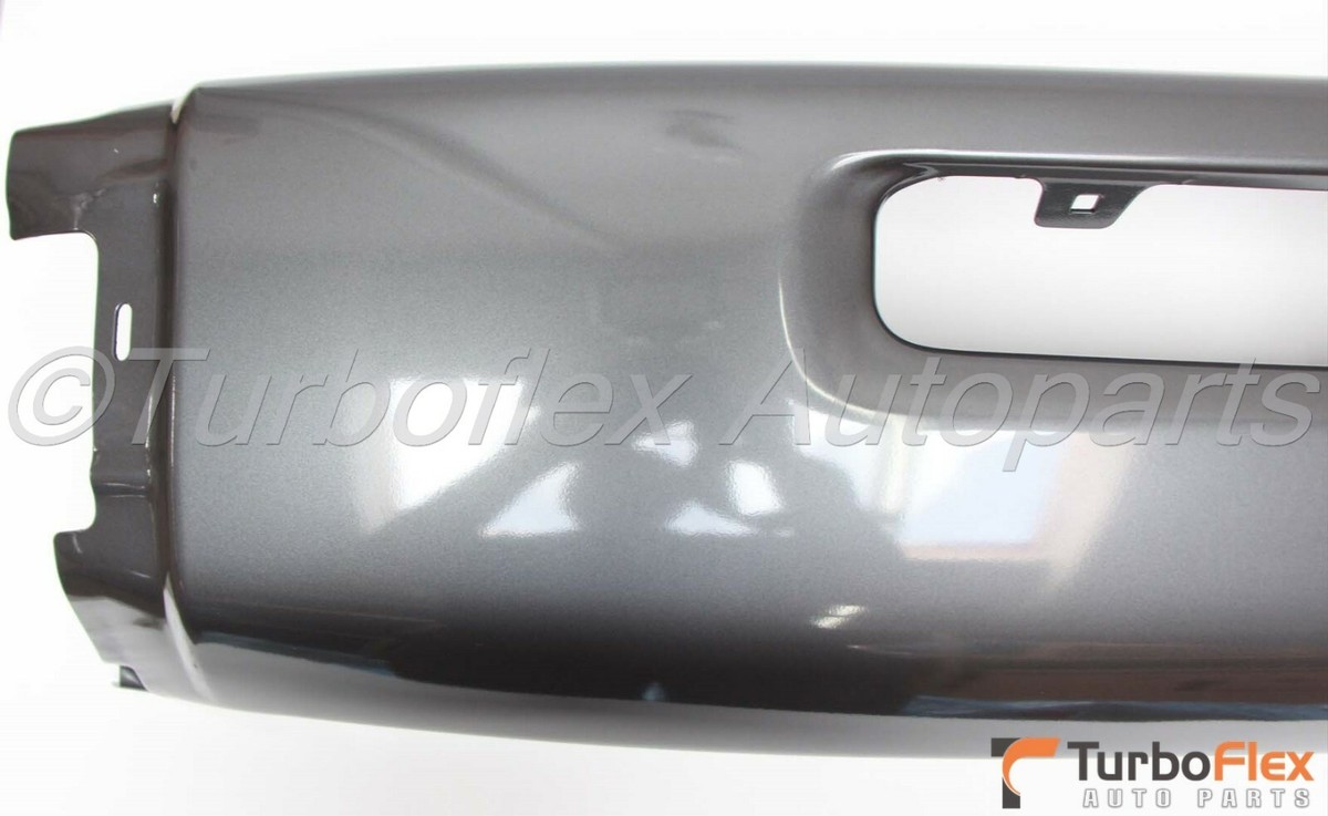 Toyota Land Cruiser Fzj80 1995-1997 Genuine Front Bumper