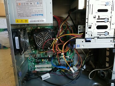 LENOVO THINKCENTRE 7484-Y2S INT CORE 2 DUO E8400 3GHz 4GB RAM NO