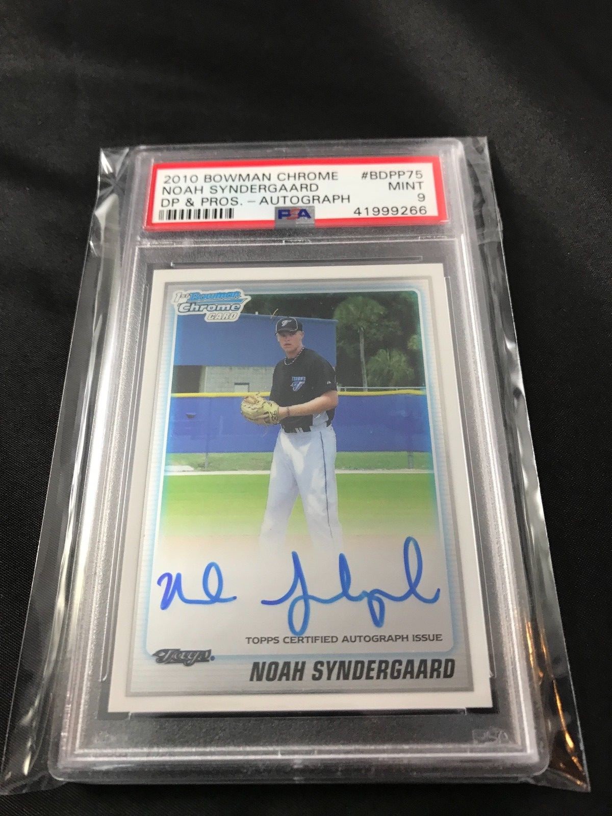 2010 BOWMAN CHROME DRAFT PROSPECTS #BDPP75 NOAH SYNDERGAARD AUTO PSA 9 MINT
