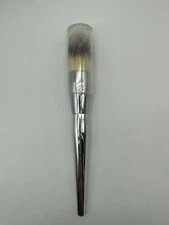 IT COSMETICS Ulta Love Beauty Fully Complexion Powder Brush #225 New in tube
