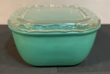 Vintage Green Jeanette Refrigerator Dish Bowl Scalloped Lid