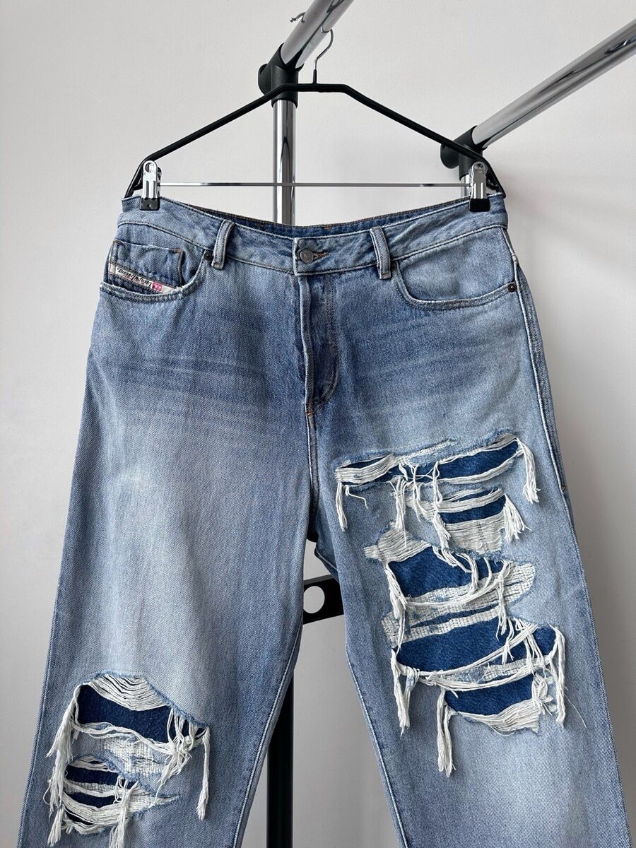 Diesel 1955 D-Rekiv Straight Leg Light Wash Distressed Denim Diesel 1955 D-Rekiv Straight Leg Light Wash Distressed Denim