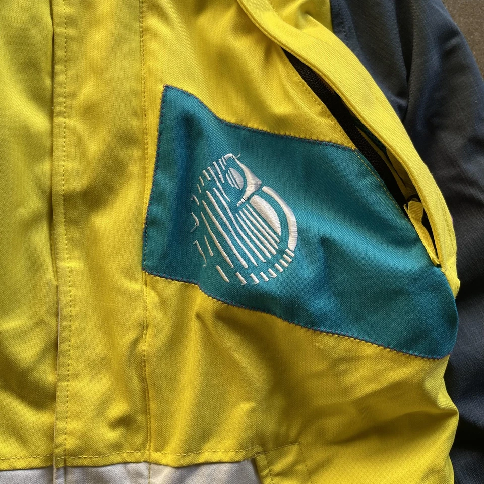 Jaqueta Nomis Masculina Média Amarela Cinza Branca Com Capuz Snowboard Esqui Colorblock - Imagem 3 de 4