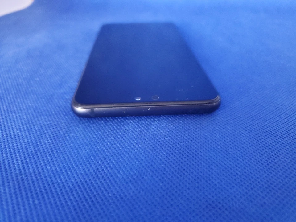 Huawei P20 – 128 Go – 4 Go RAM – Débloqué – Bon état - Photo 4/4