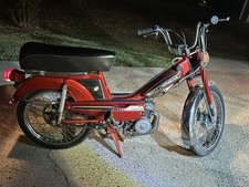  NICE RUNNING 1979 Motobecane Mobylette 50v MOPED + large lot of parts included