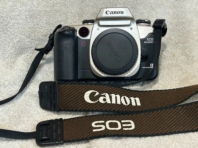 Canon EOS Elan 一眼レフカメラ セット 01 Canon EOS Elan 一眼レフ