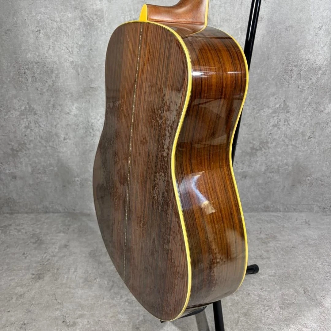 Guitarra acústica Yamaha LL-6JS Solid Spruce Top Sunburst