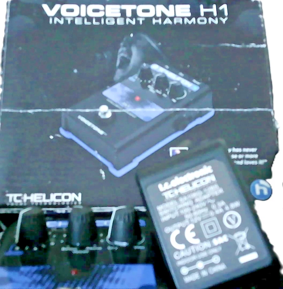 TC HELICON VOICETONE H1 Intelligent Harmony - Image 2 of 4