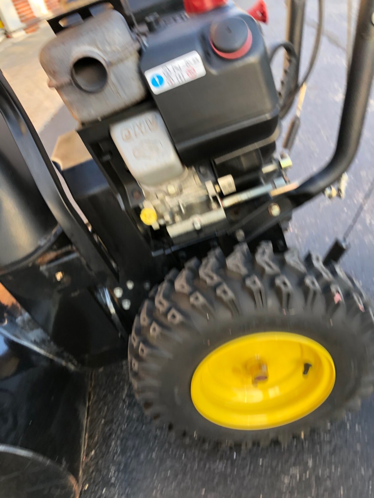 Briggs and Stratton Brute 1150 snow blower. Used two seasons, elec