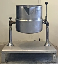 Groen TDA 40 Qt Floor TILT Direct Steam Kettle 40 Quarts School Surplus Save$$ 