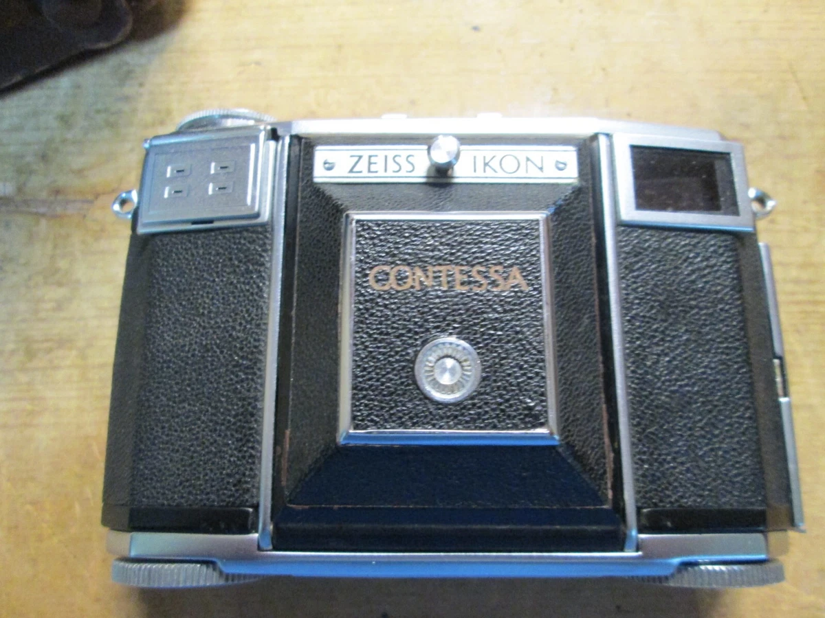 Vintage Zeiss Ikon Contessa w/ Tessar 1:2.8 f-45mm camera
