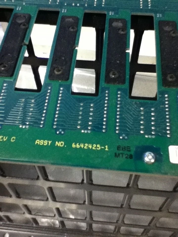 Bailey Controls IEMMU-11 12-Slot PLC Rack With 6642425-1 PC Board - Image 2 of 4